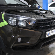 Лада Веста Кросс установили Bi-LED линзы и светодиодные линзованные птф